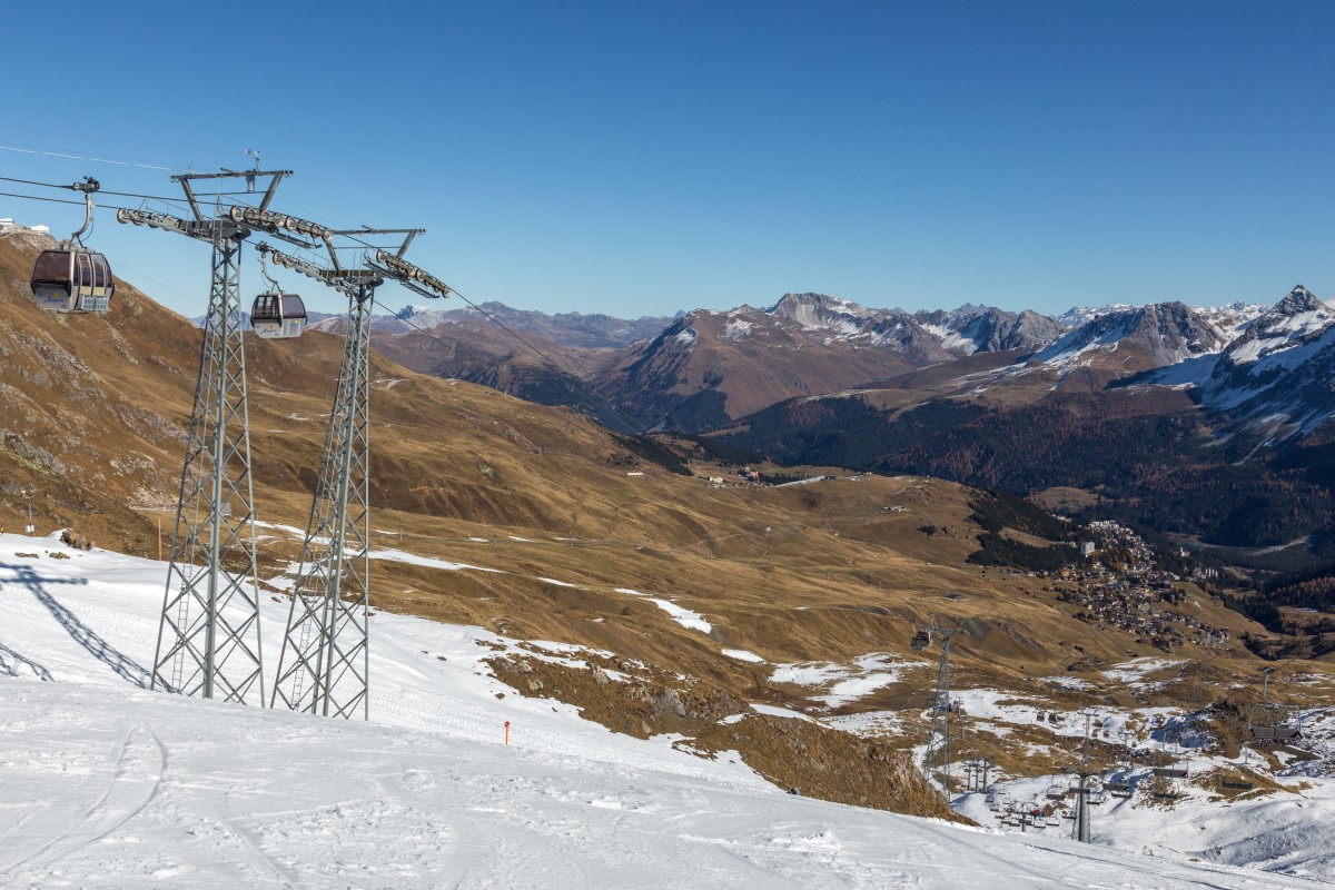Herbstskifahren auf dem Hörnli in Arosa