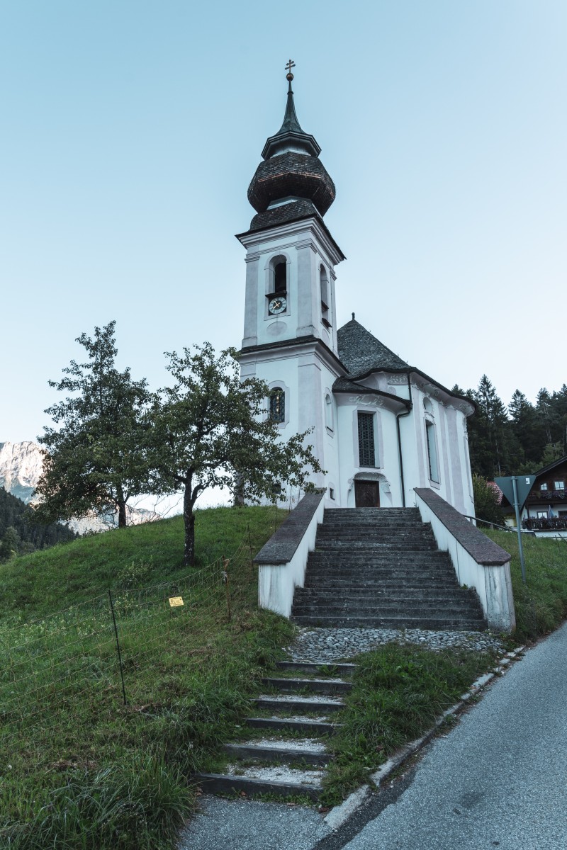 Wallfahrtskirche Maria Gern am Morgen