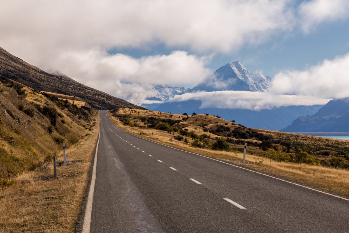 Straße zum Mount Cook in Neuseeland