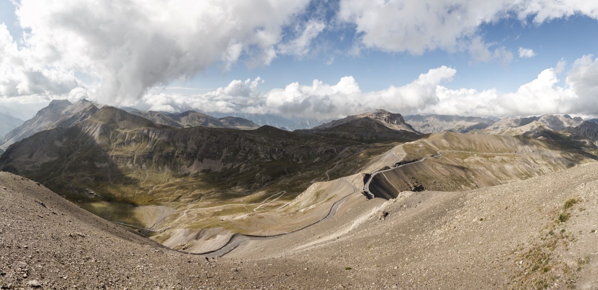 Panorama von der Cime de la Bonette auf die Berge des Mercantour