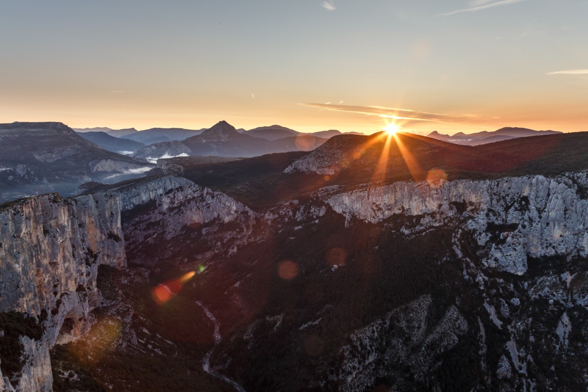 Sonnenaufgang über den Gorges du Verdon