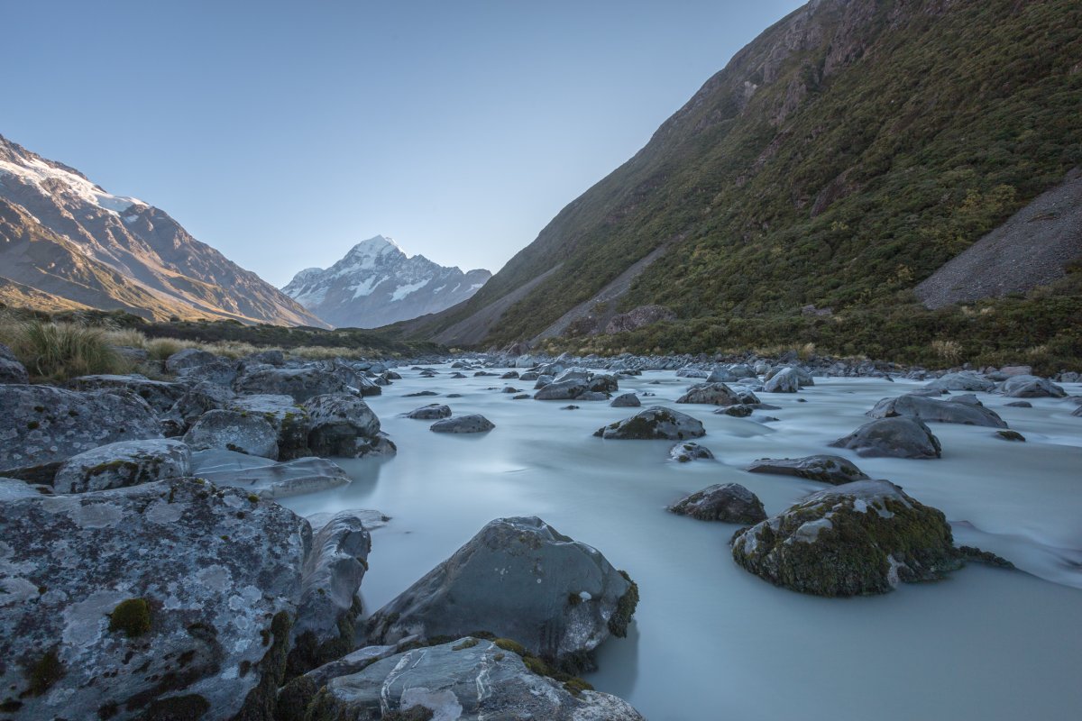 Langzeitbelichtung mit Graufilter in Neuseeland am Mount Cook