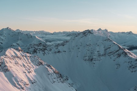 Sonnenuntergang am Parpaner Rothorn in Graubünden