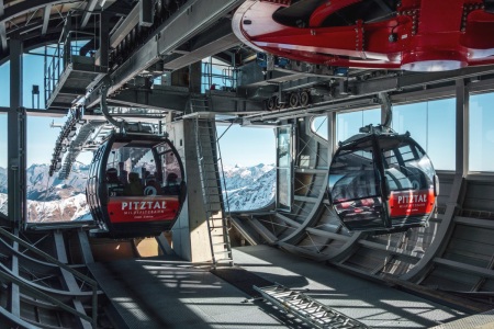 Wildspitzbahn am Pitztaler Gletscher