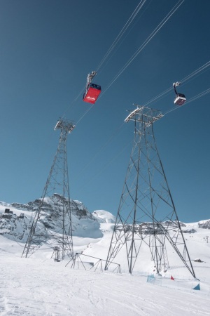 Felskinnbahn und Alpinexpress in Saas Fee