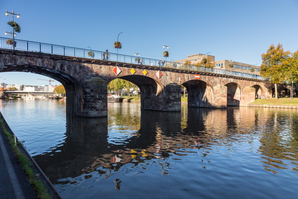 Alte Brücke in Saarbrücken