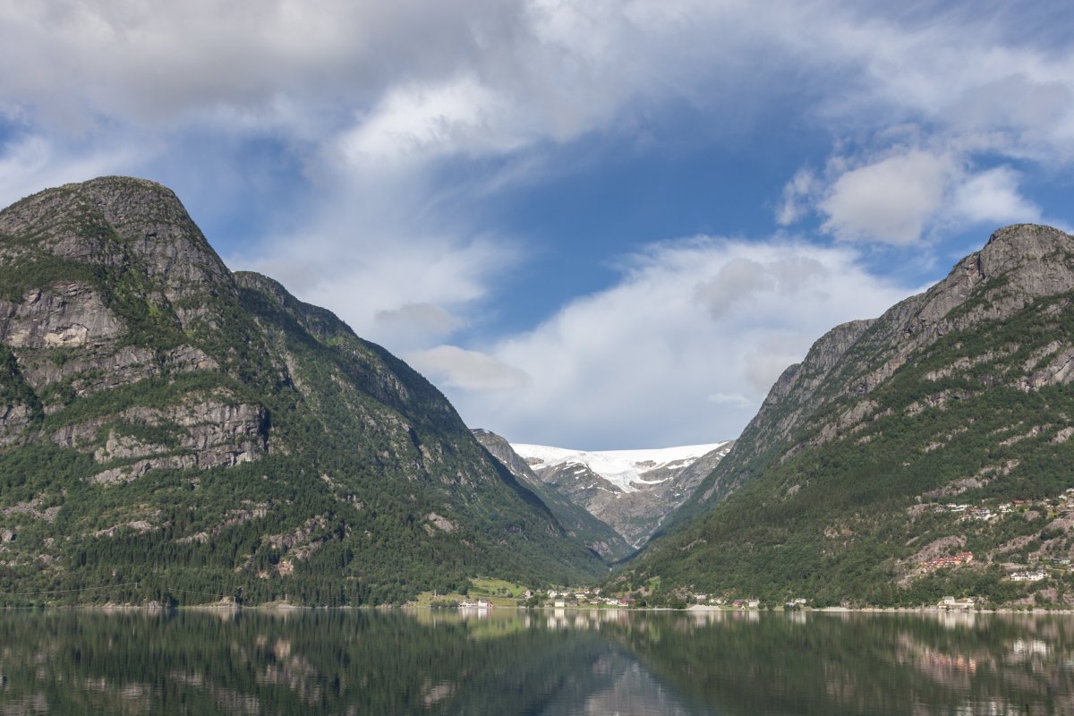 Blick zum Folgefonna-Gletscher