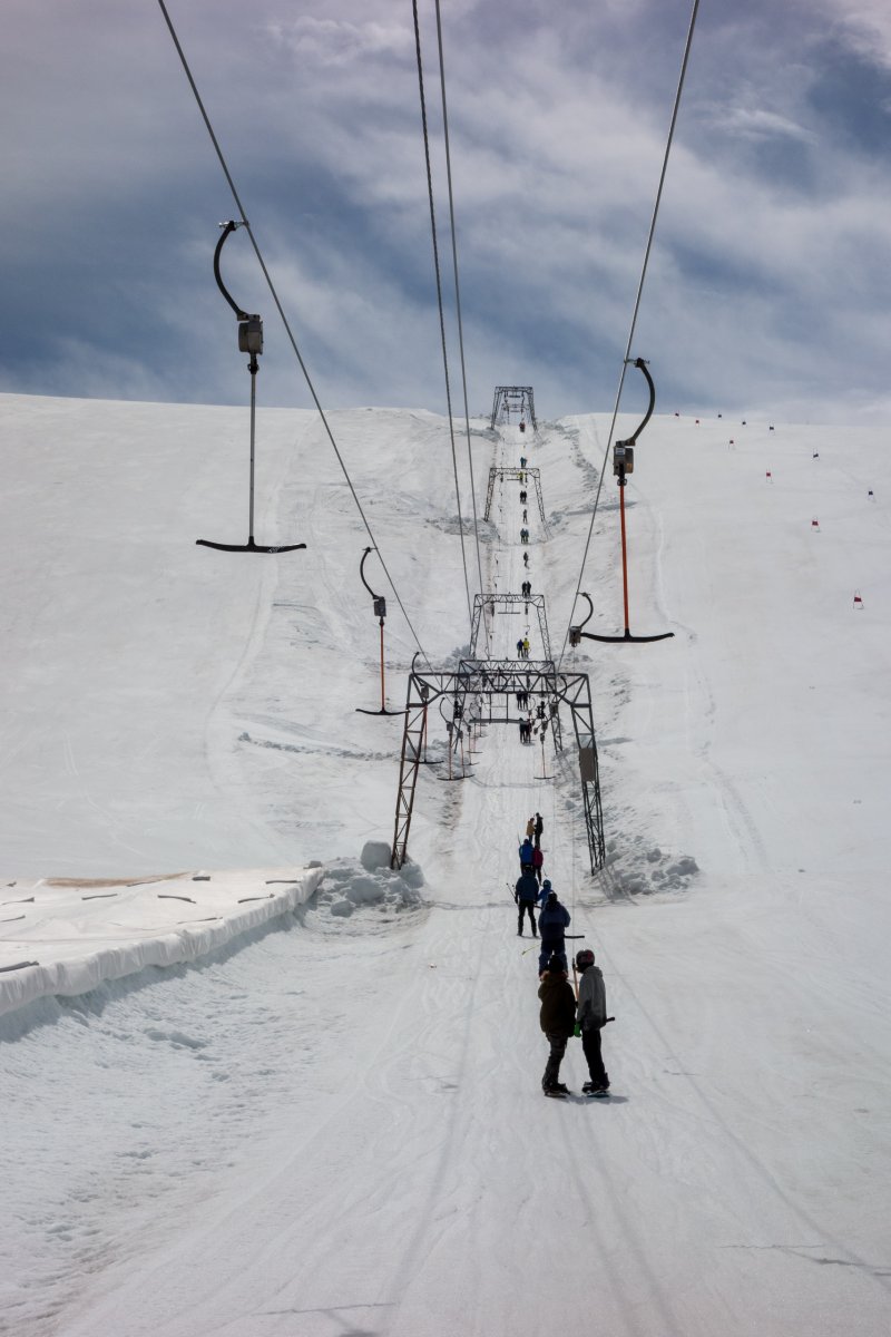 Sommerski am Folgefonna-Gletscher