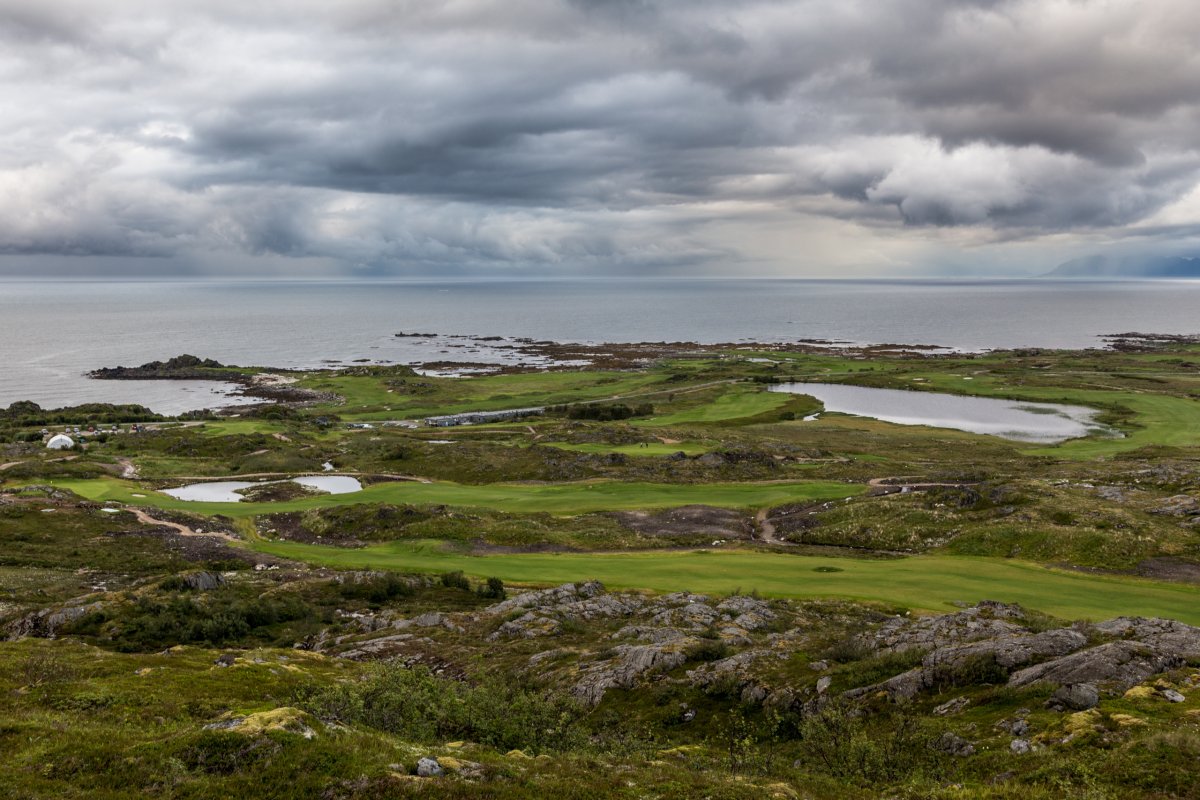 Ausblick vom Hoven auf die Insel Gimsøya