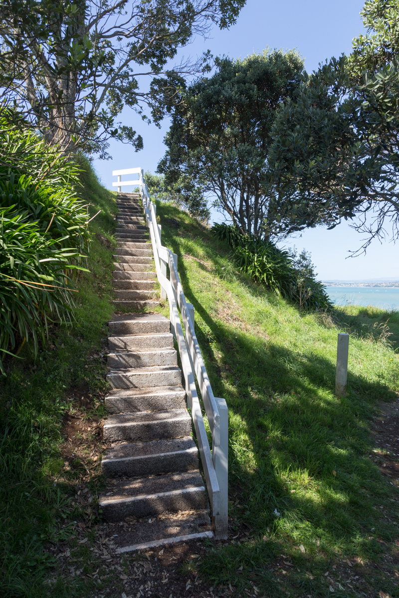 Die letzten Stufen hinauf auf den Mount Victoria