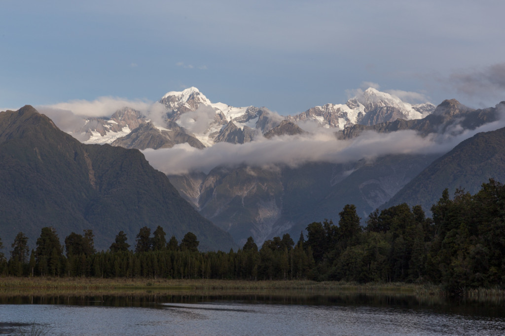 Mount Tasman und Mount Cook in der Abendsonne