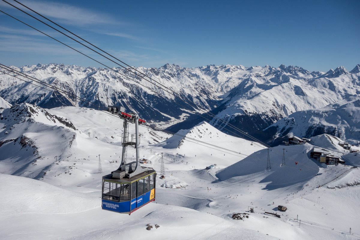 Weissfluh-Seilbahn im Skigebiet Davos - Parsenn - Gotschna