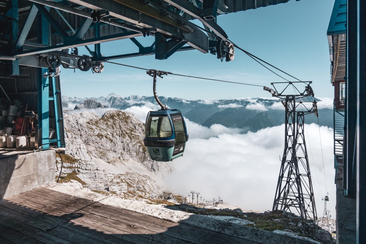 Bovec – Kanin – Seilbahn-Dinosaurier in Slowenien