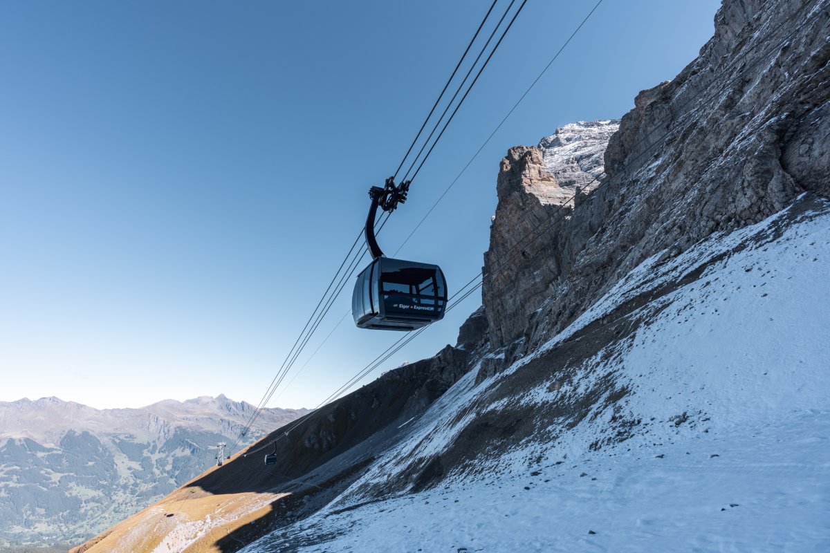 Seilbahn Eiger-Express in Grindelwald vor der Eigernordwand