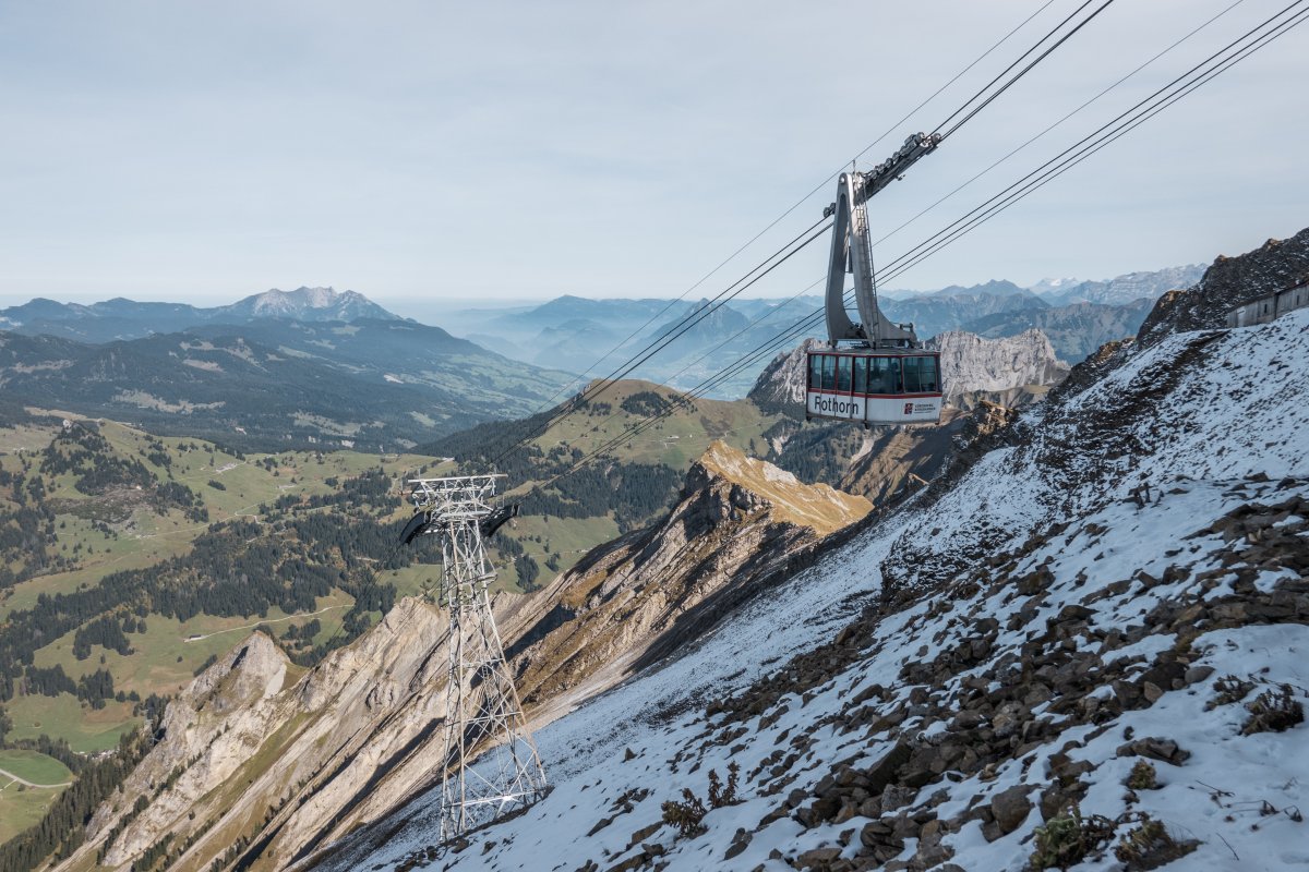 Mit der Seilbahn von Sörenberg auf das Brienzer Rothorn